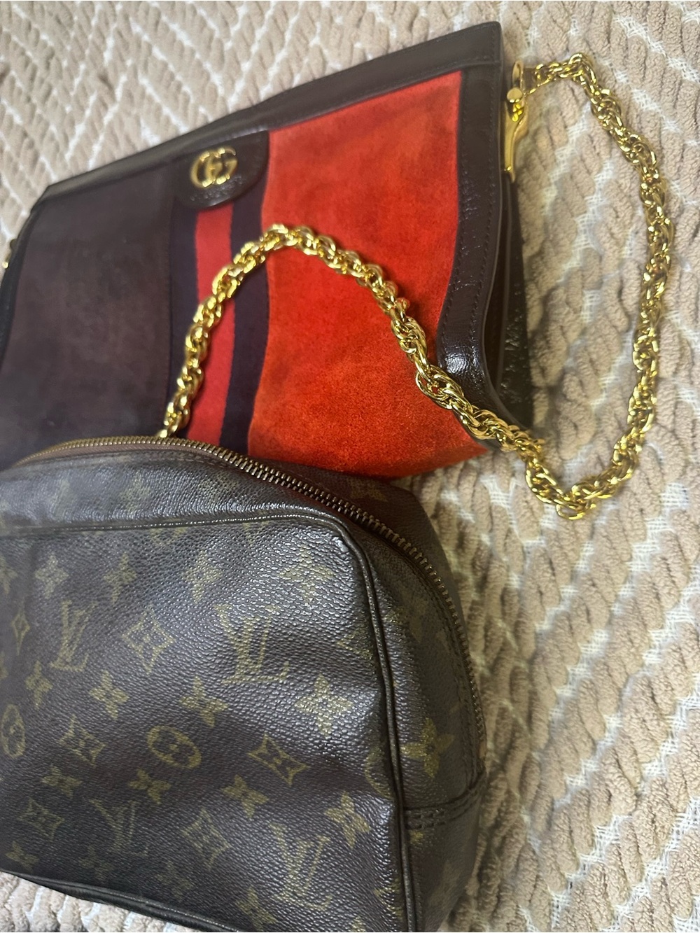 Gucci purse - Picture 2 of 16